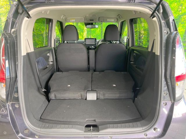 ���ڃV�[�g�͑O��X���C�h���\�ł��B���ɉ�����Α������L������������A�O�ɋl�߂�Α傫�ȃ��Q�b�W�X�y�[�X���m�ۂł��܂��B�V�[���ɉ����Ďg�������ł��邩��Ƃ��Ă��֗��ł���