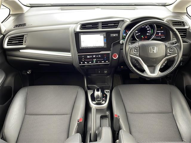 フィット1.5 ハイブリッド L ホンダセンシング