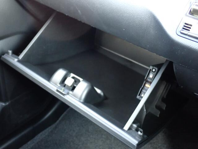 ���[�����Ղ�O���[�u�{�b�N�X�B