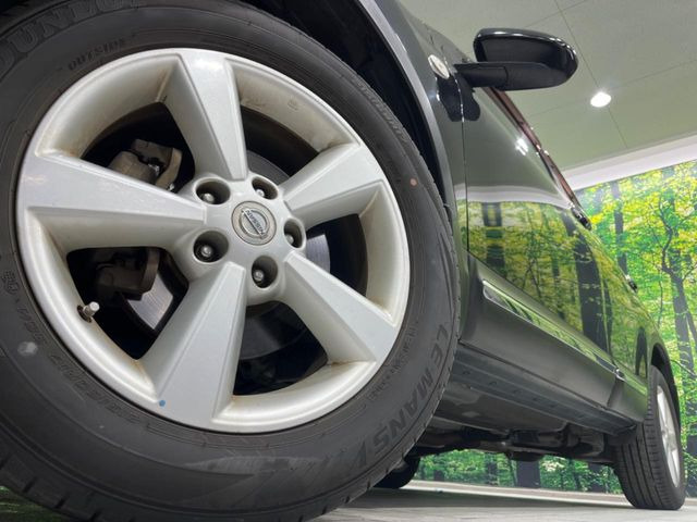 �y����17�C���`�A���~�z�C�[���z�O�ςɃ}�b�`���������A���~�z�C�[���𑕒����Ă���܂��B�e��ЊO�A���~�z�C�[����A�X�^�b�h���X�^�C�����戵�����Ă���܂��B���񂲑��k����������