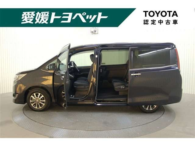 エスクァイアハイブリッド1.8 Gi プレミアムパッケージ ブラックテイラード