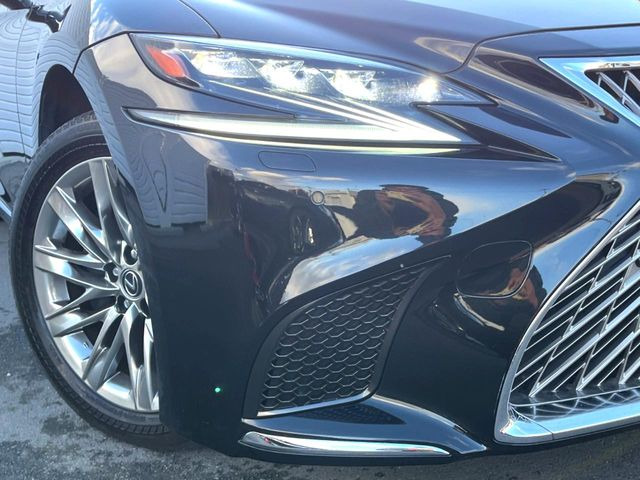 �yLED�w�b�h���C�g�z���V����ԑ��s�����ǍD�Ȏ��E���m�ۂ����S���ĉ^�]�ł��鍂�P�xLED�w�b�h���C�g�𑕔�!�_�����x�������A����d�͂��}�����Ă��܂��B