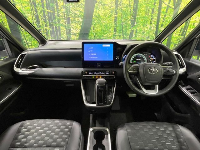 ヴォクシー1.8 ハイブリッド S-Z