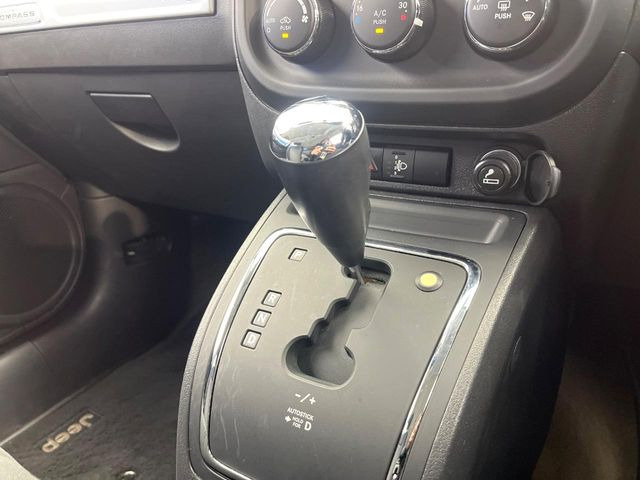 ��MT���[�h�t��AT:�ʏ�͎����ł����Ȃ���ϑ�(�M�A�`�F���W)���h���C�o�[�̑���ɂ���ĈӐ}�I�ɕς�����V�X�e���ł��B����w���i�̃h���C�u�����y���݂��������܂�!