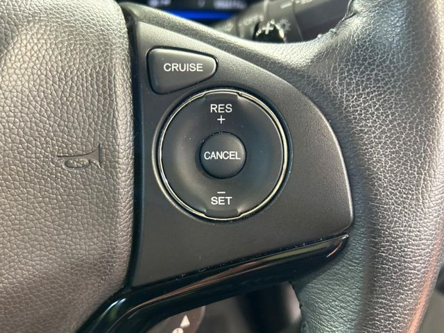 �y�N���[�Y�R���g���[���z�������H�����N���N���s�B�A�N�Z���𗣂��Ă���葬�x�ő��s���ł��A�������^�]���̕��S���y��!�����E�������ȒP�ȃX�C�b�`����Œ����ł��܂��B