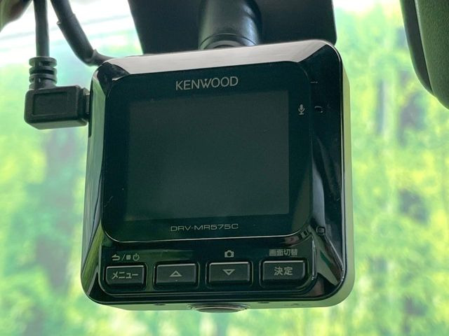 �y�h���C�u���R�[�_�[�z�h���C�u���R�[�_�[����!���s���͂������A������^�]�⎖�̂ɑ��������ہA�f���ŋL�^���A����̃��X�N�ɔ����܂��B���L�^�pSD�J�[�h�͂��q�l�����g�ł��������������K�v������܂��B