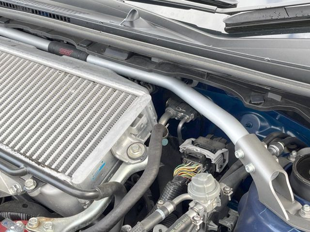 �ySTI�^���[�o�[�z���Ԃ̍��������߂�^���[�o�[�𑕔��B���X���[�Y�ȃR�[�i�����O���s���\�ƂȂ�A������y���߂܂��B