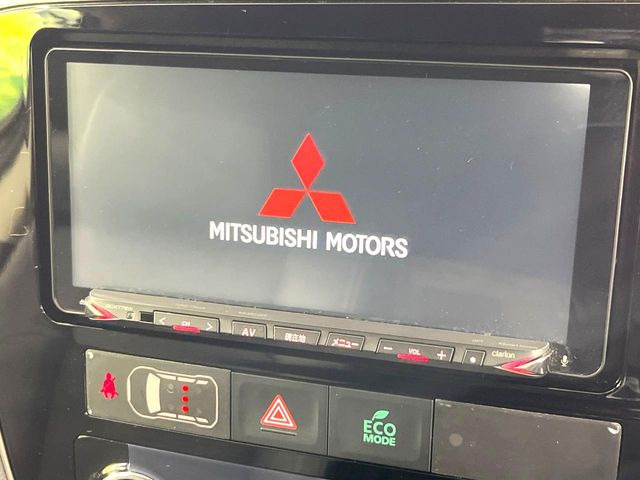 �y�����i�r�z�l�C�̏����i�r�𑕔����Ă���܂��B�i�r�̎g���₷���͂������A�I�[�f�B�I�@�\���[��!�L�����v�◷�s�͂������A�ʋ΂┃�����ȂǕ��i�̃h���C�u���y�����Ȃ�͂���