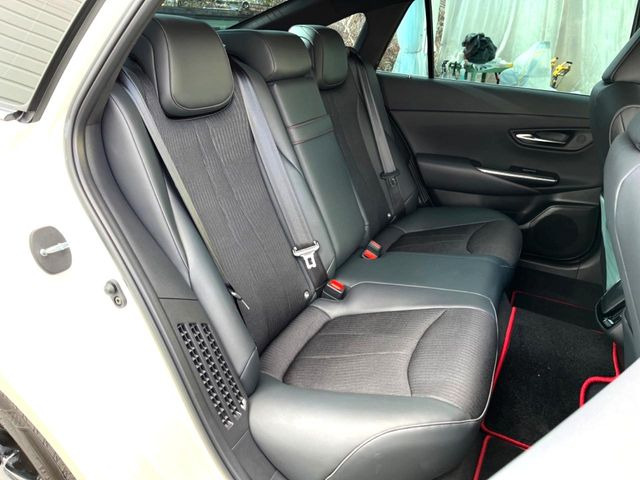 �㕔���Ȃ��C�ɂȂ�悤�ȃL�Y�E�����ւ��蓙�A�傫�ȃ_���[�W�͂Ȃ��A�ǍD�ȏ�Ԃł��B