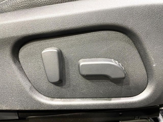 �y�p���[�V�[�g�z�X�C�b�`��ŊȒP�ɃV�[�g�̔��������\!�d��������͂�����܂���!���K�ȃV�[�g�|�W�V�����ɃZ�b�g���āA���K�ȃh���C�u�����y���݂��������B