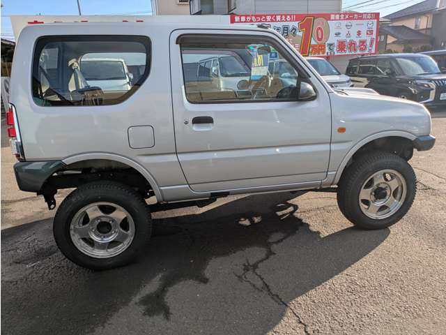 ジムニーXG 4WD