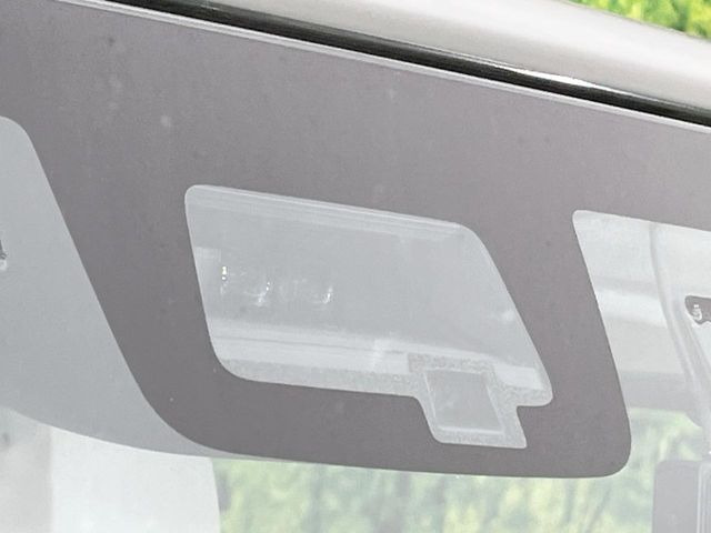 �y�X�Y�L �Z�[�t�e�B�T�|�[�g�z���s���ɑO���̎ԗ�����F�����A�Փ˂������Ȏ��͌x��ƃu���[�L�ŏՓˉ���Ɣ�Q�y�����A�V�X�g�B�����S�Ƀh���C�u�����y���݂��������܂��B