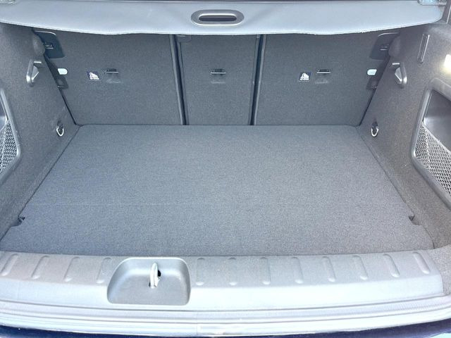 ���g�����N���[��:����L������e�X�y�[�X!���ꂾ���̍L��������΂��������⃌�W���[�Ȃǂɂ��œK�ł�!�g�p�������Ȃ����ꂢ�ȏ�Ԃ��ێ����Ă���܂��B