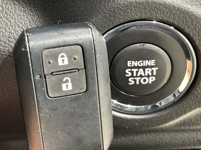 �y�L�[���X�X�^�[�g�V�X�e���z�J�o����|�P�b�g�ɓ��ꂽ�܂܂ł��h�A�̎{���E�������\�ȃX�}�[�g�L�[�𑕔��B�G���W���̃I���E�I�t�����J�M�����o���K�v����������Ƃ��Ă��֗��ł���