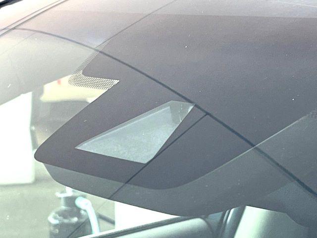 �y�v���N���b�V���Z�[�t�e�B�z�O���̎ԗ��������m���A�Փ˂������Ȏ��͌x��Œ��ӂ𑣂��A�u���[�L�𓥂ޗ͂��T�|�[�g�B�u���[�L�𓥂߂Ȃ������ꍇ�͏Փ˔�Q�y���u���[�L���쓮�A�Փˉ�����T�|�[�g���܂��B