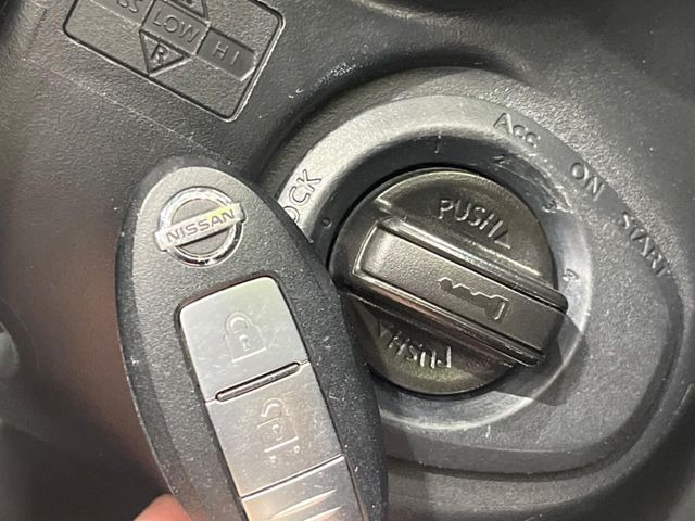 �y�C���e���W�F���g�L�[�z�J�o����|�P�b�g�ɓ��ꂽ�܂܂ł��h�A�̎{���E�������\�ȃX�}�[�g�L�[�𑕔��B�G���W���̃I���E�I�t�����J�M�����o���K�v����������Ƃ��Ă��֗��ł���