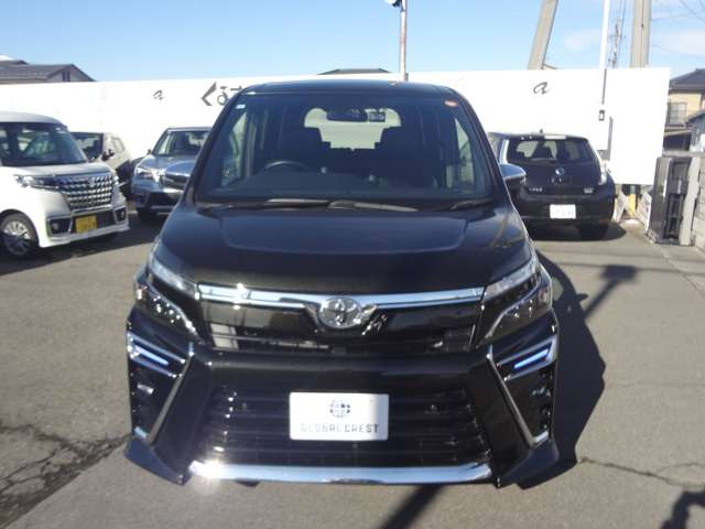 ヴォクシー2.0 ZS 煌III 4WD