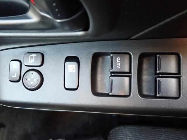 �d���i�[���h�A�~���[�E�p���[�E�B���h�E�������Ă��܂��B