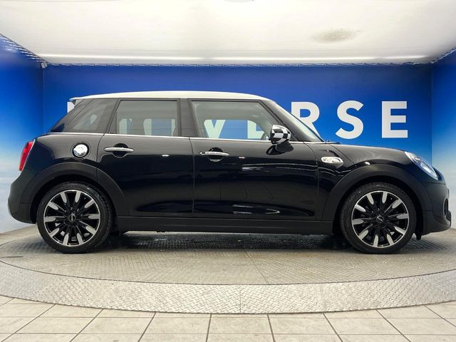 �����[�����͓d�b�ł̂��₢���킹�����ł��劽�}�ł��B�����E��Ԃ̊m�F�⃁���e�i���X�ɂ��ĂȂǁA���C�y�ɂ��₢���킹���������B