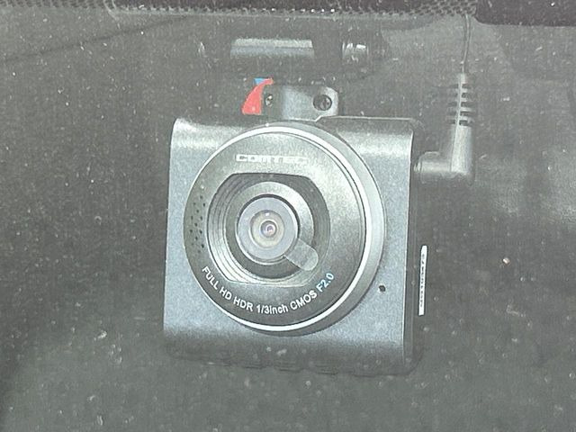 �y�h���C�u���R�[�_�[�z�h���C�u���R�[�_�[����!���s���͂������A������^�]�⎖�̂ɑ��������ہA�f���ŋL�^���A����̃��X�N�ɔ����܂��B���L�^�pSD�J�[�h�͂��q�l�����g�ł��������������K�v������܂��B