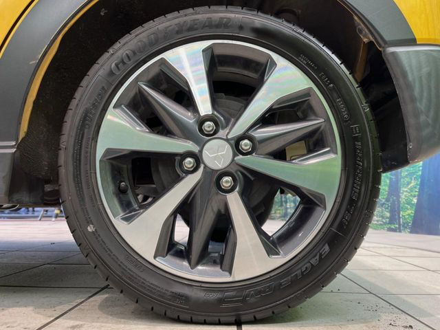 �y����15�C���`�A���~�z�C�[���z�O�ςɃ}�b�`���������A���~�z�C�[���𑕒����Ă���܂��B�e��ЊO�A���~�z�C�[����A�X�^�b�h���X�^�C�����戵�����Ă���܂��B���񂲑��k����������