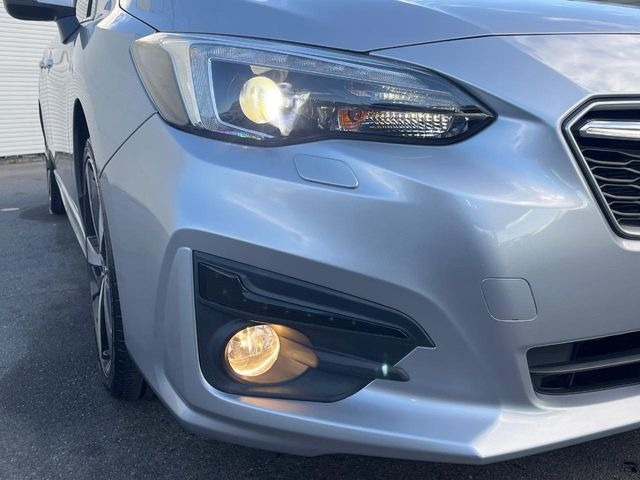 �yLED�w�b�h���C�g�z���V����ԑ��s�����ǍD�Ȏ��E���m�ۂ����S���ĉ^�]�ł��鍂�P�xLED�w�b�h���C�g�𑕔�!�_�����x�������A����d�͂��}�����Ă��܂��B