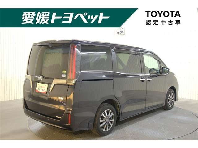 エスクァイアハイブリッド1.8 Gi プレミアムパッケージ ブラックテイラード