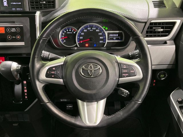 �y�����v�����X�e�A�����O�z�㎿�Ȋv���g�p���邱�ƂŁA��ɂ����������݂ƂĂ��^�]���₷���n���h���ł���