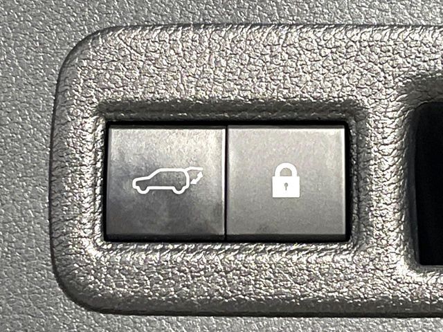 �y�p���[�o�b�N�h�A�z�X�}�[�g�L�[��^�]�Ȃ̃{�^�������������Ń��A�Q�[�g�������ŊJ���܂�!�ו��������Ă��鎞��A�����ʒu�ɂ���o�b�N�h�A��߂�ۂɕ֗��ȋ@�\�ł���