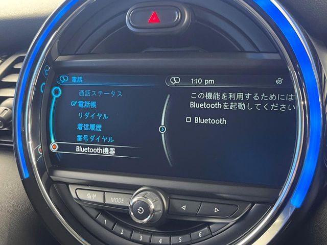 ��Bluetooth:���莝���̃X�}�[�g�t�H���ȂǂƐڑ����A�n���Y�t���[�ʘb��Տꊴ����~���[�W�b�N�Đ������y���݂��������܂��B�����ڑ��ł��̂Ŕς킵��������܂����