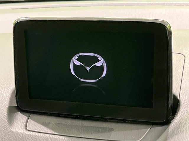 �y���[�J�[�����i�r�z�C���e���A�ɗn�����ރX�^�C���b�V���ȁu��p�݌v�v���[�J�[�i�r�𑕔��􎋔F���⑀�쐫�ȂǊ�{���\�ɂ��D��A���㎿�ȃJ�[���C�t�����y���݂��������܂��B