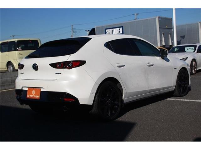 ���Ǝҗl�ւ̔̔��͂��f�肳���Ă��������܂��B �Ԍ������ԗ��̏ꍇ�́A�Ԍ����擾�������x�������z�ŕ\�����Ă���܂��B