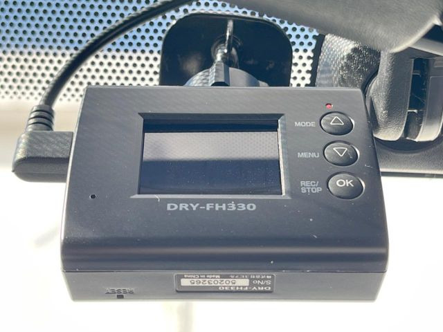 �y�h���C�u���R�[�_�[�z���S�E���S�ȃJ�[���C�t�ɕK�{�̃h���C�u���R�[�_�[�𑕔�!���s���͂������A������^�]�⎖�̂ɑ��������ۂ̏󋵂��f���ŋL�^���A����̃��X�N�ɔ����܂��B