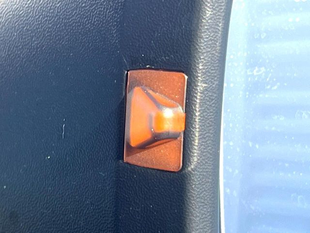 �y�u���C���h�X�|�b�g���j�^�[�z���s���A�h�A�~���[�̎��p�ɂȂ�₷���ӏ��Ɍ㑱�Ԃ��ڋ߂���ƃT�C�h�~���[�̃����Y�Ɍx����\��!�h���C�o�[�ɒ��ӊ��N�����Ă���܂��B