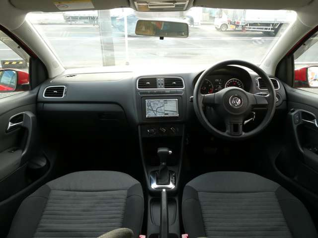 �i�����ꂽ�C���p�l����́A�X�^�C���b�V�������쐫�⎋�F���ɂ��D��A�O���̂��Ȃ��f�U�C���ɂȂ��Ă���܂�!