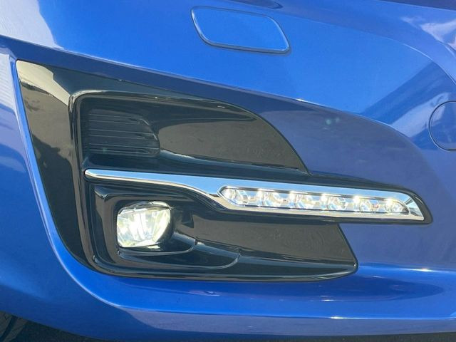 �yLED�A�N�Z�T���[���C�i�[�z