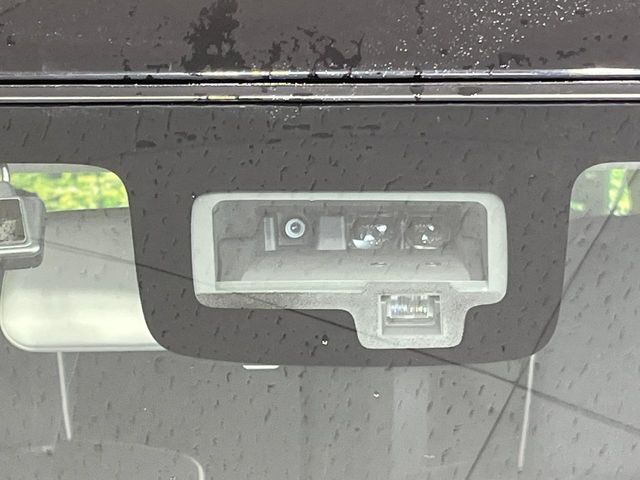 �y�X�Y�L �Z�[�t�e�B�T�|�[�g�z���s���ɑO���̎ԗ�����F�����A�Փ˂������Ȏ��͌x��ƃu���[�L�ŏՓˉ���Ɣ�Q�y�����A�V�X�g�B�����S�Ƀh���C�u�����y���݂��������܂��B