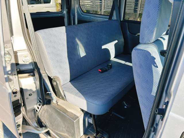 ���Ђł͌��I�������Ԃ𖈌���ʂɎd������s�Ȃ��A�����߂₷�����i�ł��񋟂��Ă���܂���