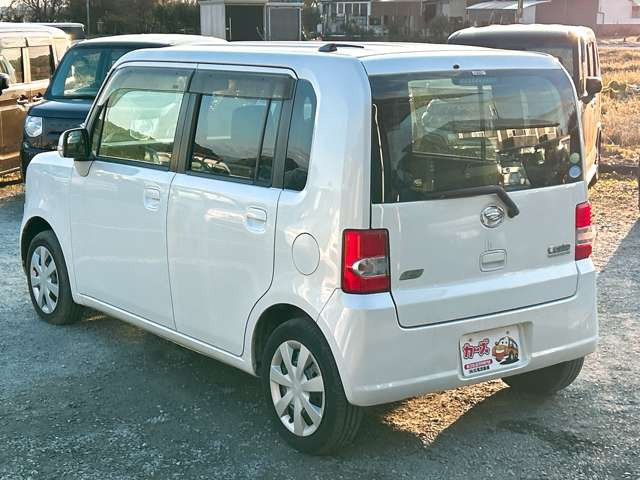 ���X�ł͌y�����Ԃ��畁�ʎԂ܂ŕ��L���I�[�����[�J�[�̎Ԏ�E�F�E�O���[�h��L�x�ɑ����Ă���܂��B