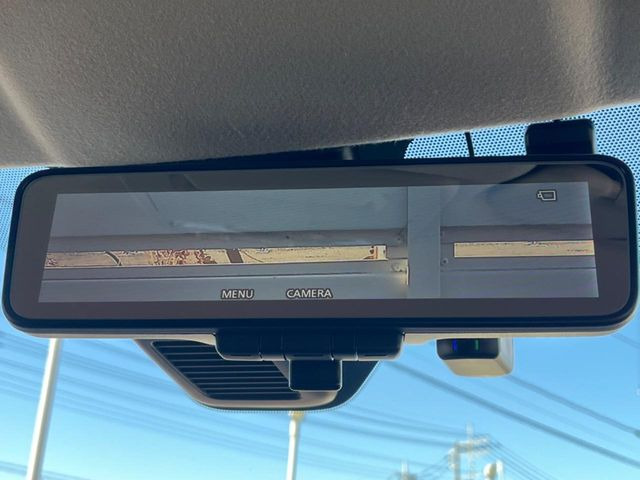 �y�f�W�^�����[���~���[�z��Ȃ̑傫�ȉו��⓯��҂Ō�����m�F���Â炢���ł����S!�J�������B�e�����ԗ�����̉f�������[���~���[���ɕ\���B�N���A�Ȏ��E�ŏ󋵂̊m�F���\�ł�!