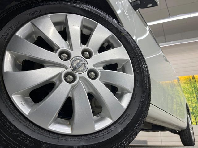 �y����14�C���`�A���~�z�C�[���z�O�ςɃ}�b�`���������A���~�z�C�[���𑕒����Ă���܂��B�e��ЊO�A���~�z�C�[����A�X�^�b�h���X�^�C�����戵�����Ă���܂��B���񂲑��k����������