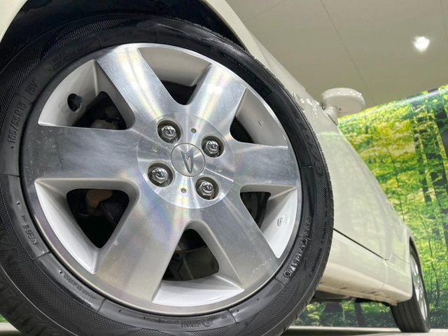 �y����15�C���`�A���~�z�C�[���z�O�ςɃ}�b�`���������A���~�z�C�[���𑕒����Ă���܂��B�e��ЊO�A���~�z�C�[����A�X�^�b�h���X�^�C�����戵�����Ă���܂��B���񂲑��k����������