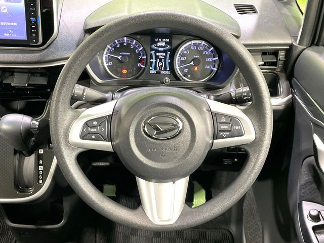 �y�X�e�A�����O�X�C�b�`�z�^�]���A�O������ڐ������炷���ƂȂ��A�I�[�f�B�I���̑��삪�\�ȕ֗��@�\!���S&���K�ȃh���C�u�����o���Ă���܂���