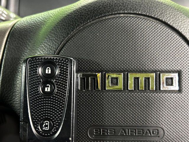 �y�L�[�t���[�V�X�e���z�J�o����|�P�b�g�ɓ��ꂽ�܂܂ł��h�A�̎{���E�������\�ȃX�}�[�g�L�[�𑕔��B�G���W���̃I���E�I�t�����J�M�����o���K�v����������Ƃ��Ă��֗��ł���