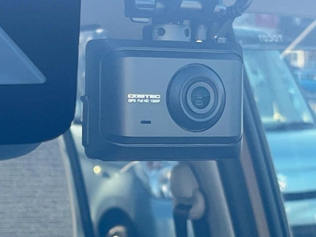 �y�h���C�u���R�[�_�[�z�h���C�u���R�[�_�[����!���s���͂������A������^�]�⎖�̂ɑ��������ہA�f���ŋL�^���A����̃��X�N�ɔ����܂��B���L�^�pSD�J�[�h�͂��q�l�����g�ł��������������K�v������܂��B