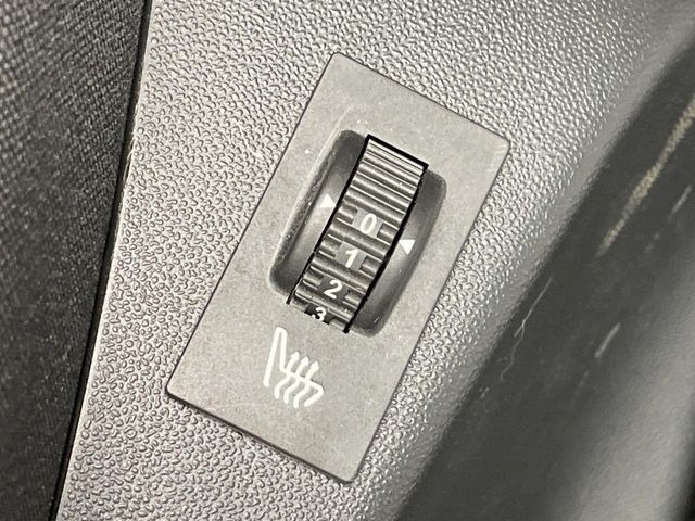 ���t�����g�V�[�g�q�[�e�B���O:�^�]�ȁE����ȋ��ɎO�i�K�Œ��߂��\�ȃV�[�g�q�[�^�[�𑕔����Ă���܂��B�G�߂��킸���K�ɂ��g�p���������܂��B