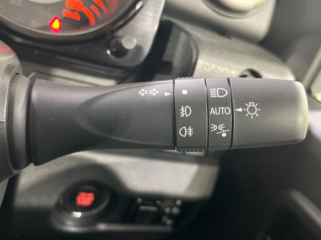 �y�I�[�g���C�g�z����̖��邳�ɉ����Ď����Ńw�b�h���C�g�̓_���E�������ł���@�\�ł�!���C�g�̕t���Y��E�����Y��Ȃǂ������Ȃ�A�J�̓���[���̑��s�����S!�g���l���ʉߎ����֗��ł��ˁ�