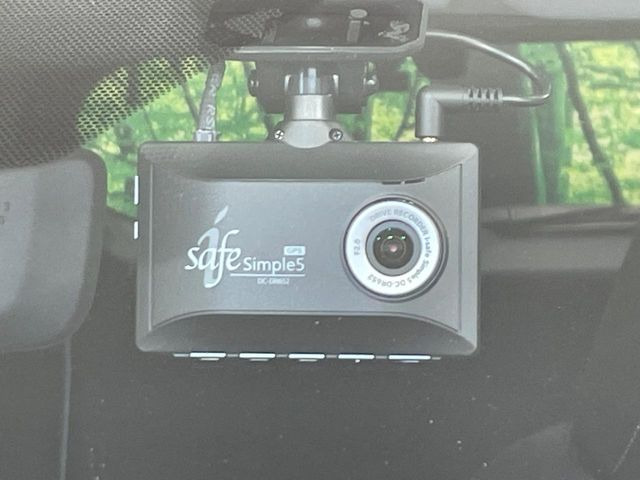 �y�h���C�u���R�[�_�[�z�h���C�u���R�[�_�[����!���s���͂������A������^�]�⎖�̂ɑ��������ہA�f���ŋL�^���A����̃��X�N�ɔ����܂��B���L�^�pSD�J�[�h�͂��q�l�����g�ł��������������K�v������܂��B