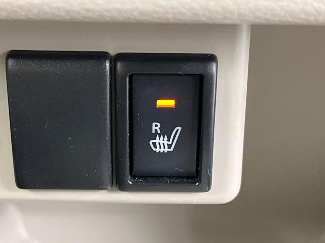 �y�V�[�g�q�[�^�[�z�������ɏd�󂷂�V�[�g�q�[�^�[!�G�A�R����葁�����܂��Ă����̂Ŋ�����̐l�����S�ł��ˁ�G�A�R���̉����͊������邩����A�Ƃ������ɂ����������߂ł��B