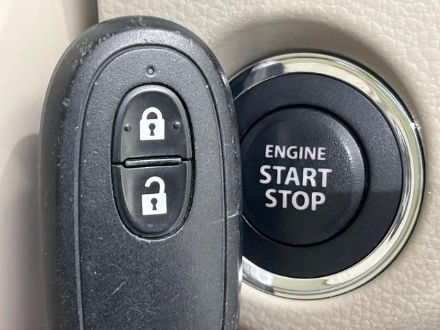 �y�L�[���X�X�^�[�g�V�X�e���z�J�o����|�P�b�g�ɓ��ꂽ�܂܂ł��h�A�̎{���E�������\�ȃX�}�[�g�L�[�𑕔��B�G���W���̃I���E�I�t�����J�M�����o���K�v����������Ƃ��Ă��֗��ł���